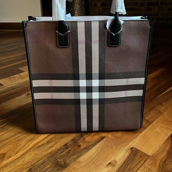 Burberry Denny Slim E-Check Canvas Tote, NEW - Picture 10 of 17